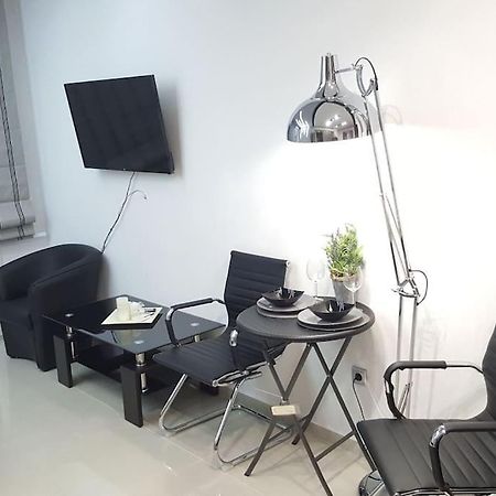 Modern Office Apartment.Wifi,2A/C,Luxury Fur/Tures Saloniki Zewnętrze zdjęcie
