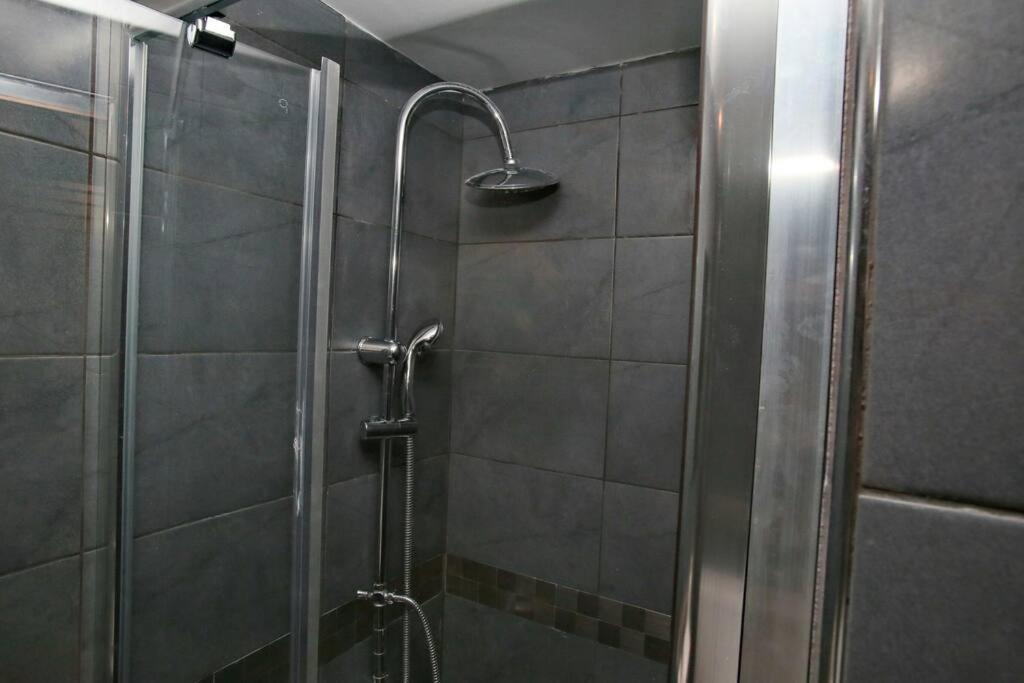 Modern Office Apartment.Wifi,2A/C,Luxury Fur/Tures Saloniki Zewnętrze zdjęcie