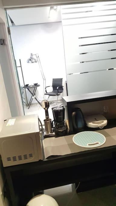 Modern Office Apartment.Wifi,2A/C,Luxury Fur/Tures Saloniki Zewnętrze zdjęcie
